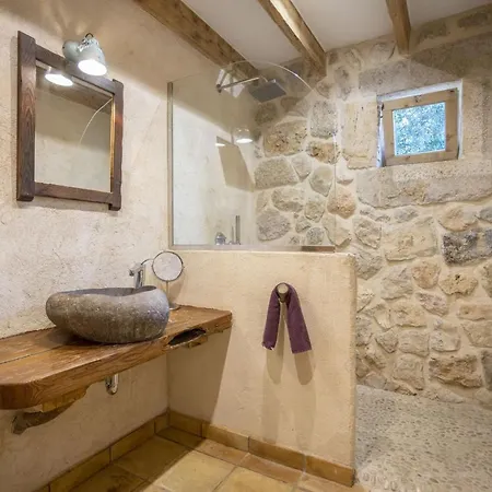 Hétvégi ház Coric Inca
